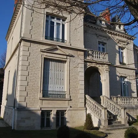 La Tour Boileau Apartment Troyes