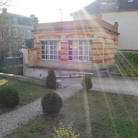 Apartment La Tour Boileau Troyes