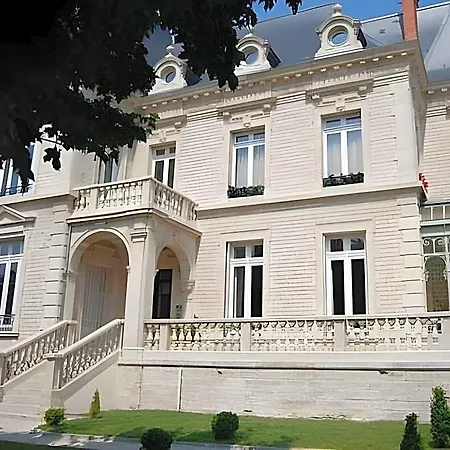 La Tour Boileau 公寓 特鲁瓦