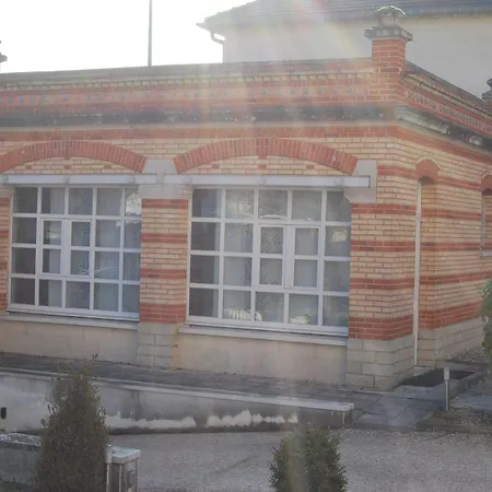 La Tour Boileau Apartment Troyes